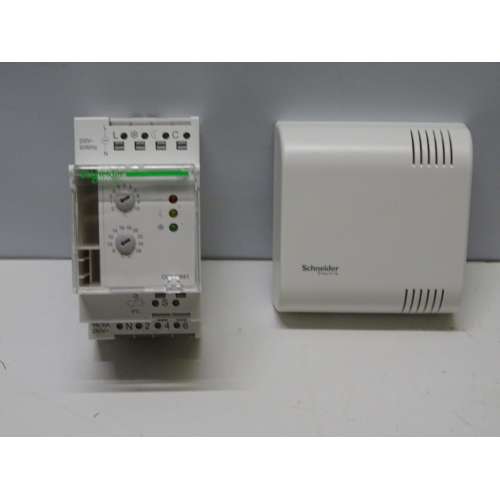 SCHNEIDER Acti 9 CCT15841 termostato a 3 soglie TH4 220 Volt