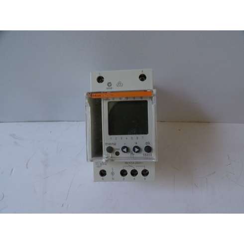 15223 Interruttore Crepuscolare Programmabile Astronomico (2727/CB2DX)