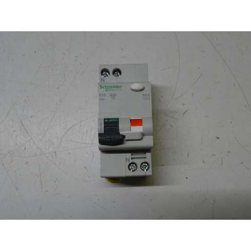 19286 Interruttore Magnetotermico Diff. C40N Vigi 1P+N-C10-30mA-AC (2741CB2DX)