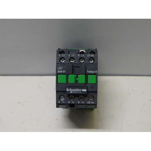 LC1E0901Q5 Contattore 380V 4kW 400V Schneider