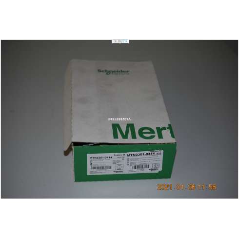 Merten presa SCHUKO Sistema M 16 Amp 250 Volt (3005/FB1/C2/Q15)