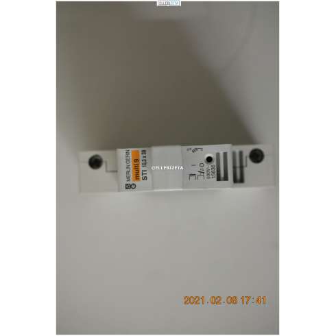 15636 Base porta fusibile STI 10,3x38 Ie 32 Amp Multi 9  Merlin Gerin