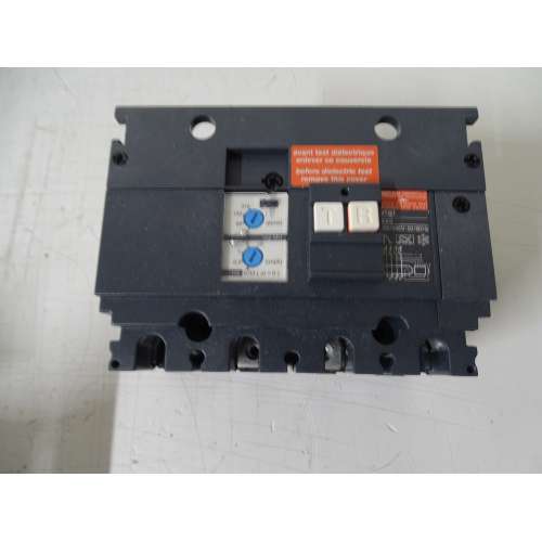 Differenziale Compact Vigi MH - 30..10000 mA 200..440V 4P LV431536 Schneider