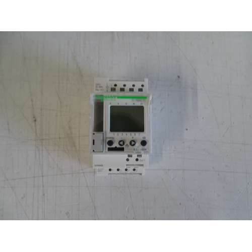 CCT15224 Interruttore Crepuscolare Programmabile IC Astro Schneider