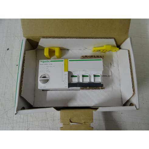 A9C66316 Interruttore magnetotermico integr. Reflex iC60H 3P D 16A 15kA