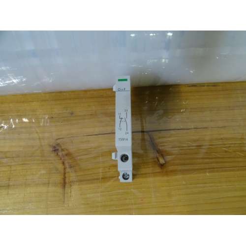 15914 Contatti segnalazione - Per contattatore ACTo+f - 24..240 V