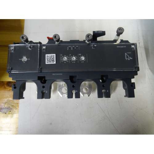 C6342D630 sganciatore MicroLogic 2.3 per interruttori ComPacT NSX 630