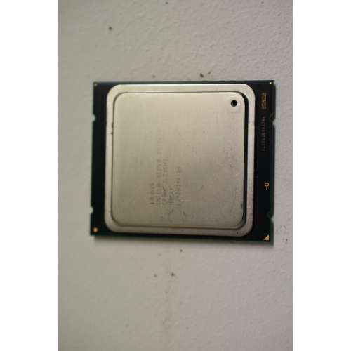 Intel Xeon E5-2660/8x 2,2 - 3,0 GHz/FCLGA 2011/20 cache/Octa Core CPU
