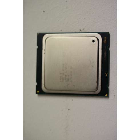 Intel Xeon e5-2660/8x 2,2 - 3,0 GHz/FCLGA 2011/20 cache/Octa Core CPU