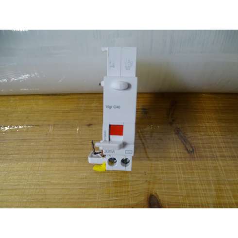 A9N19440 Blocco Differenziale Uscita a Valle 1P+N-25A-30mA-AC