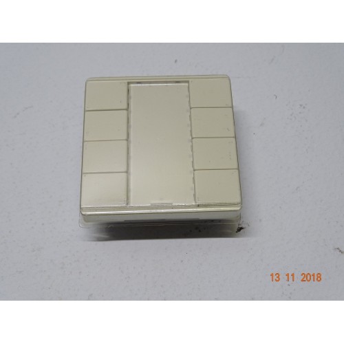 KNX MTN617419 Pulsantiera Multifunzione Quadrupla Plus, Bianco Polare, SystemM (ARM 5-1)