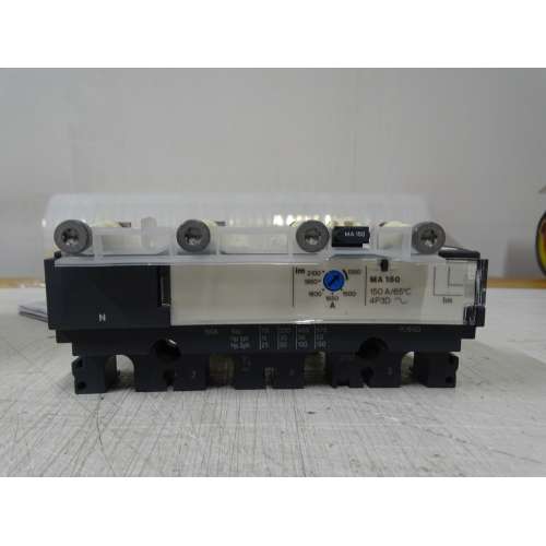 LV430510 Sganciatore - MA 150 A - 4 poli 3d Schneider