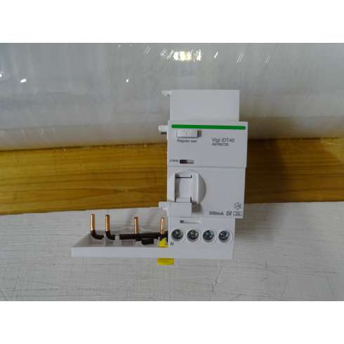 A9Y65725 Differenziale Vigi iDT40 3P+N 25A 300mA tipo A SI
