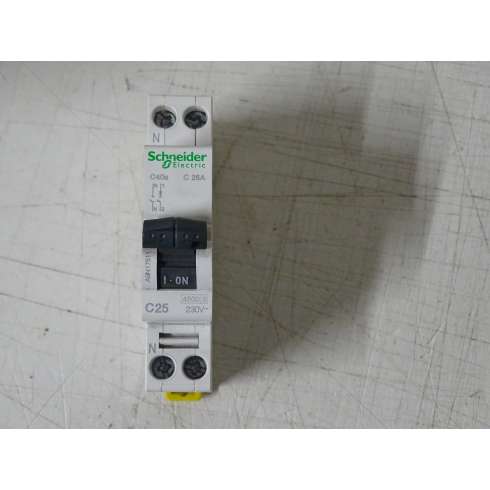 A9N17511 Interruttore magnetotermico C40a 1P+N C 25A 4500A