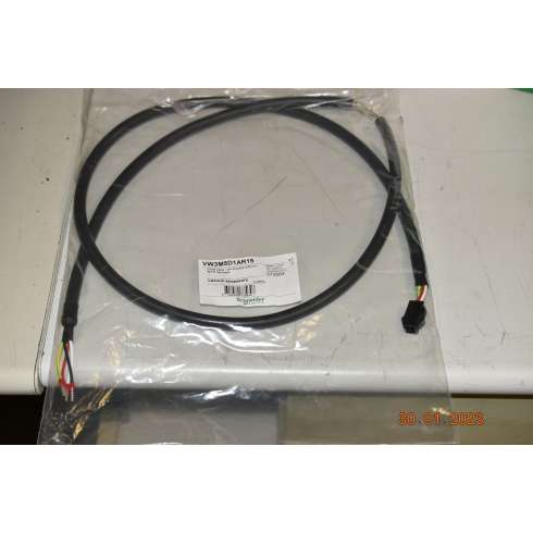Schneider Lexium VW3M5D1AR15 Power Cable 1,5 mt Schermato 4x0,82