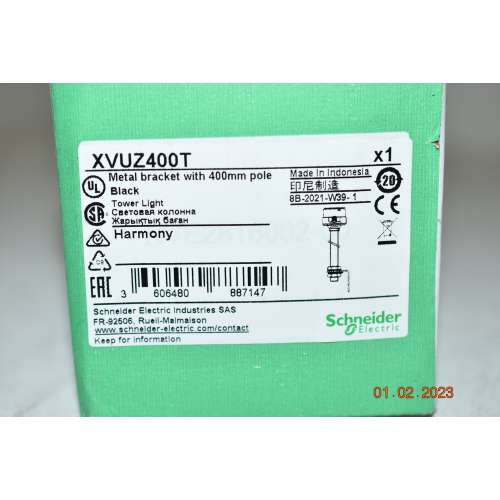 Schneider XVUZ400T Tubo 400 mm + squadra in metallo