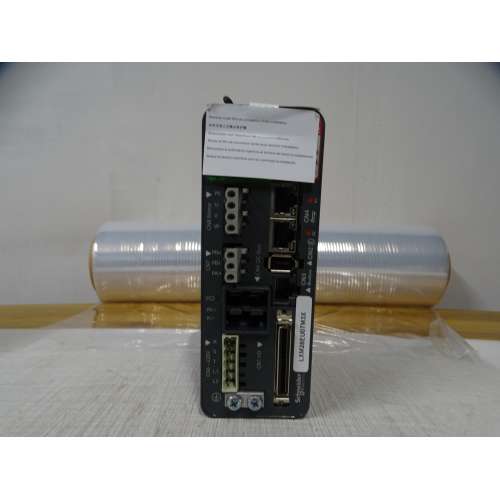Lexium LXM28EU07M3X AC Servo driver EtherCat 1/3 230 Volt 750 Watt