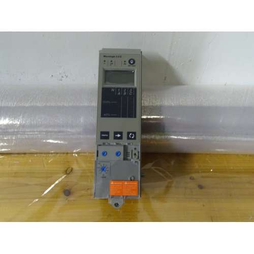 Schneider  MICROLOGIC 2.0 E 47600 NO BATTERIA NO PORTA BATTERIA