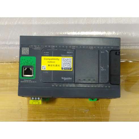 TM241CE24T Schneider Modicon Controllore 24 I/O transistor PNP, Ethernet