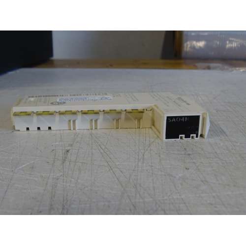 Schneider TM5SAO4H  Modulo di Uscita Analogica - 4O - 20 mA 16 bit