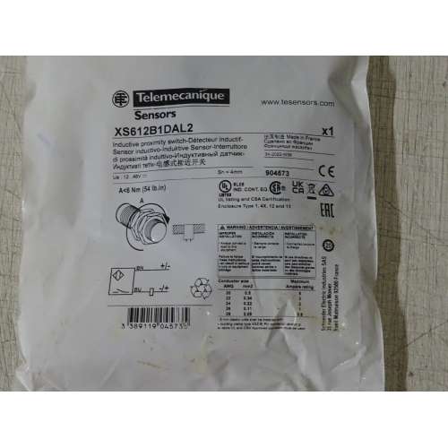 Telemecanique XS612B1DAL2 Sensore Induttivo di Prossimità