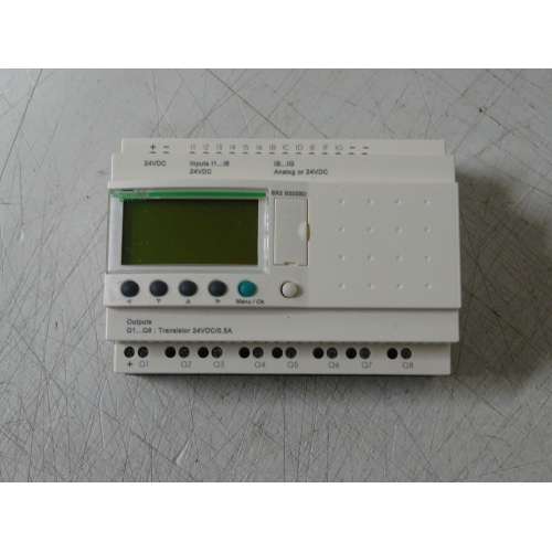 Zelio Logic SR2B202BD Smart Relè 20 I/O 24 VDC Display