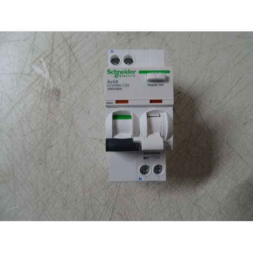 A9DE3625 Interrutt Magnetotermico Differenziale iCV40N 1P+N C 25A 30mA AC