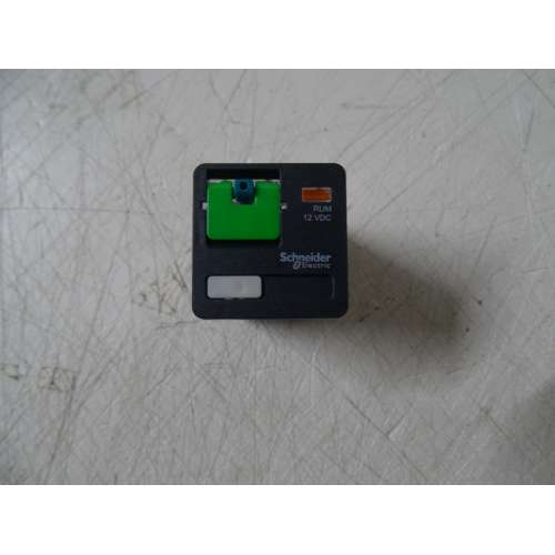 RUMF31JD Universal Plug-in Relay  RUM - 3 C/O - 12 V DC - 10 A