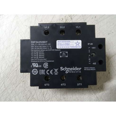 Schneider SSP3A250BDT Relè Statico In.4..32 Vdc Out 48..530 Vac 50 Amp