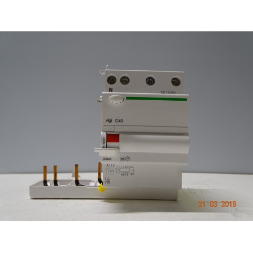 19276 SCHNEIDER LIBRIO Interruttore Magnetotermico Differenziale 1P+N-C10-30mA-AC (ARM 7/4)