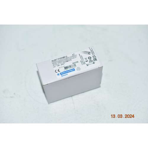 Telemecanique  Sensor XUBT1PSNM12 Sensore Photoelectric  M12 12..24V