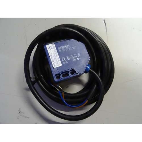Telemecanique XUK2ARCNL2T Sensore Fotoelettrico 24.. 240VAC/DC Cavo 2 m