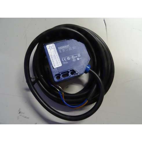 Telemecanique XUK2ARCNL2T Sensore Fotoelettrico 24.. 240VAC/DC Cavo 2 m
