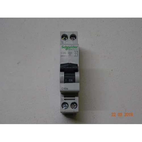 17510 Interruttore Magnetotermico C40a 1P+N-C20-4500A (ARM 7/2)