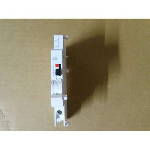 A9N26927 Contatto sganciato SD per C40/C120/C40 Vigi/C60H-DC