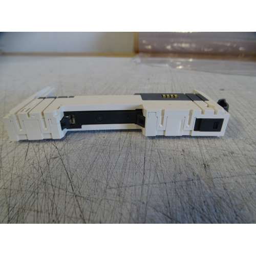 Schneider  Modicon TM5ACBM11 Base bus - 24 Vcc - bianco