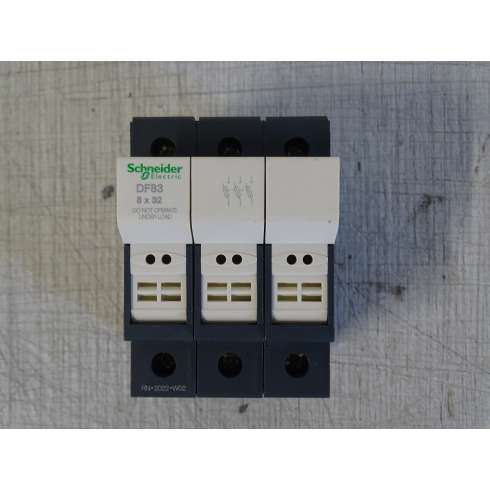Schneider DF83
