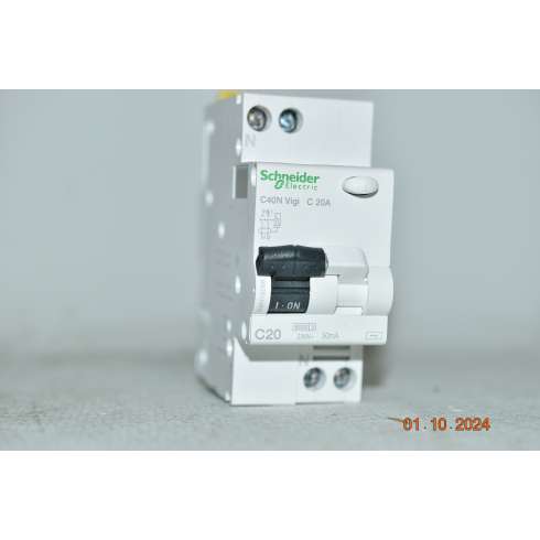 Schneider A9N19288 Interruttore magnetotermico Differenziale C40N Vigi 1P+N-C20-30ma Tipo Ac 6000A