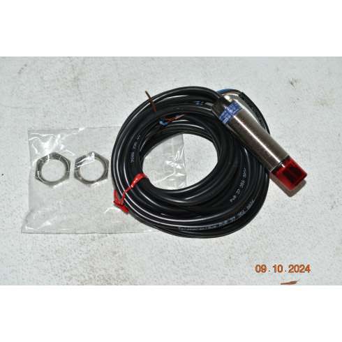 Telemecanique XUB5BPAWL5 Fotosensore Diffuso 90° Sn 0,6 m Cavo 5 mt 12..24 VDC