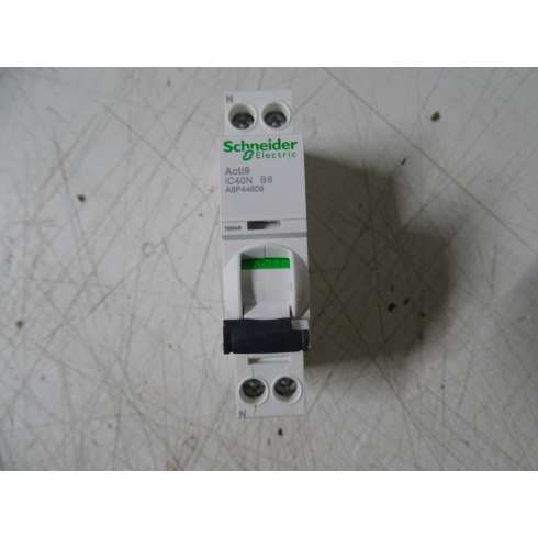 Schneider A9P44606 Interruttore Magnetotermico iC40N 1P+N B 6A 6000A