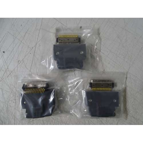 Schneider VW3M1C12 LXM26/28 Connettore I/O Sciolto (3pz.)