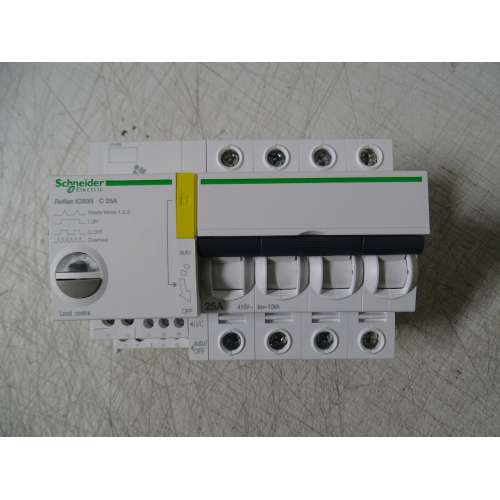 Schneider A9C62425 Interr. Magnetotermico Integr. Reflex iC60N 4P C 25A 10kA