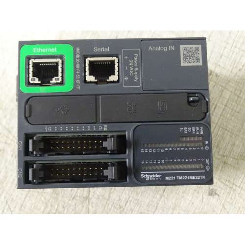 TM221ME32TK Schneider Modicon Controllore 32 I/O Transistor PNP Ethernet