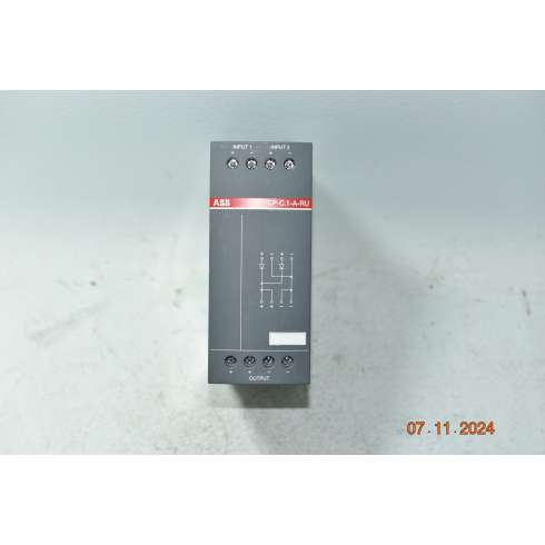 1SVR360060R2001 CP-C.1-A-RU-C ABB Unità di Ridondanza  tensione di ingresso  10..58 V cc