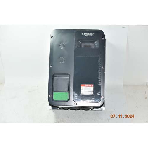 ATV320U04M2W Schneider Electric variatore di Velocità IP66 0,37Kw 240Volt Monofase