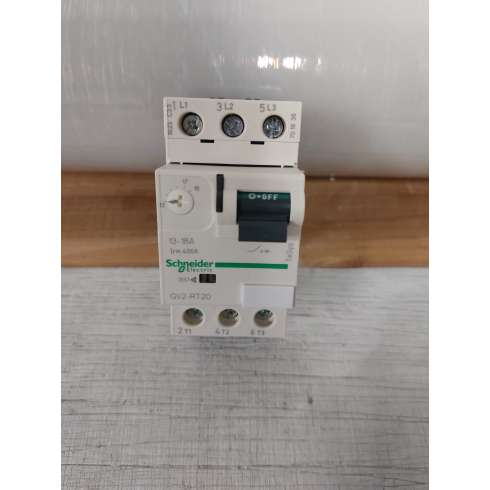 Schneider GV2RT20 Interruttore Automatico TeSys Leva  13-18A