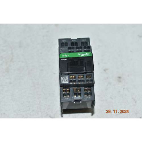 CAD323BL Schneider Contattore Ausiliario TeSys 3No+2NC...10Amp 24 Vcc