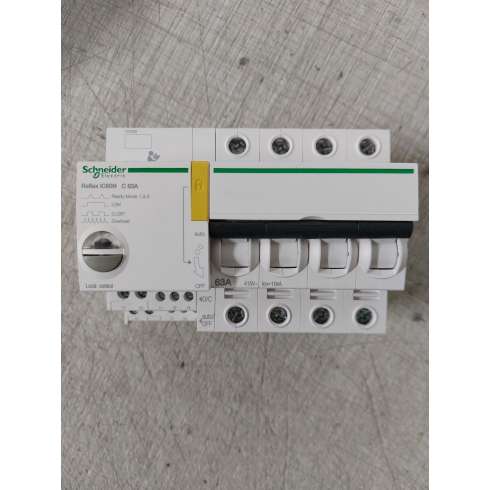 Schneider A9C62463