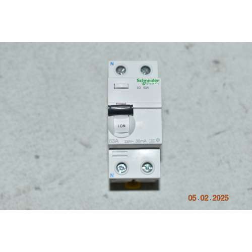 A9R21263 Schneider Interruttore Differenziale iID 2 Poli 63 Amp 30 mA Tipo A