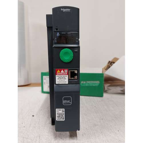 Schneider ATV320U11M2B Variatore Velocità 1.1kW - 200...240V - 1 Fase - book